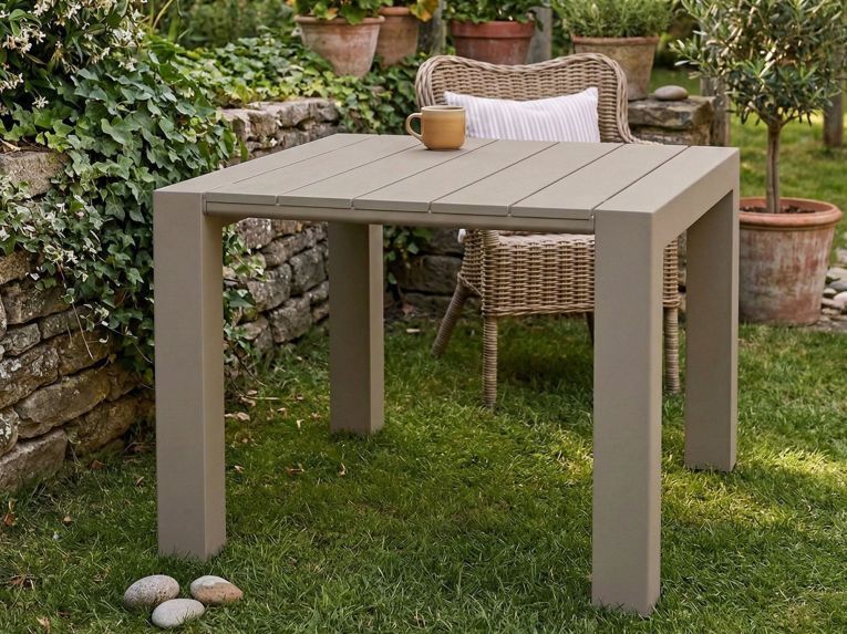 Tavolo da giardino 6 posti 90x98cm tortora - Malang