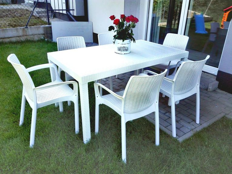 Tavolo da giardino effetto rattan 10 posti 150x90cm bianco - Adila