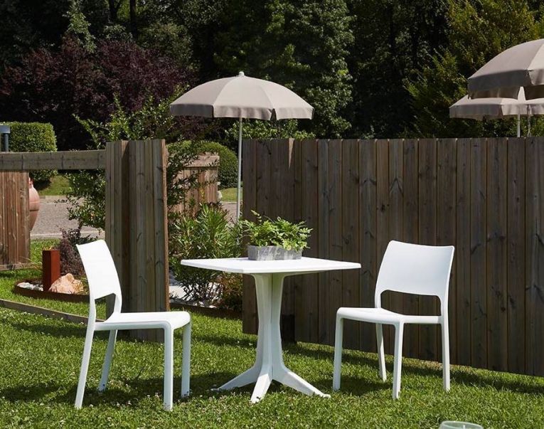 Tavolo per terrazzo 6 posti 70x70cm bianco - Agostini
