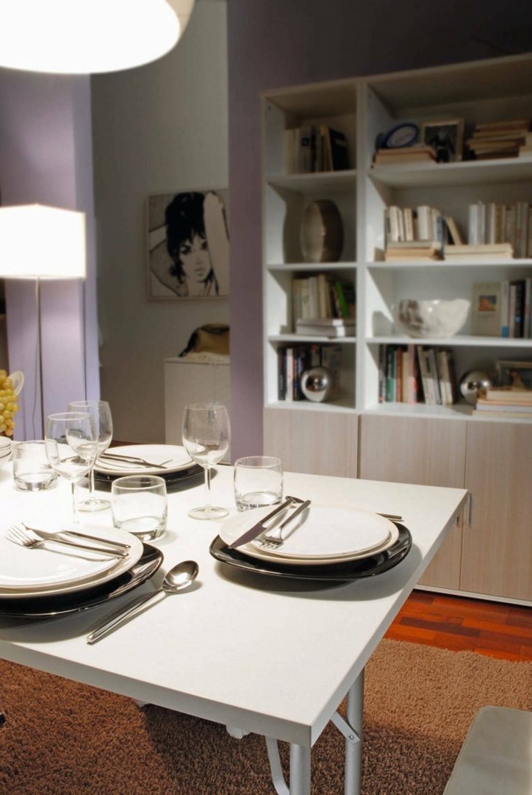 Tavolo pieghevole Arnica, Tavolo da campeggio con gambe pieghevoli in metallo, Tavolo da pranzo moderno multiuso, 100% Made in Italy, 125x75h80 cm, Bianco