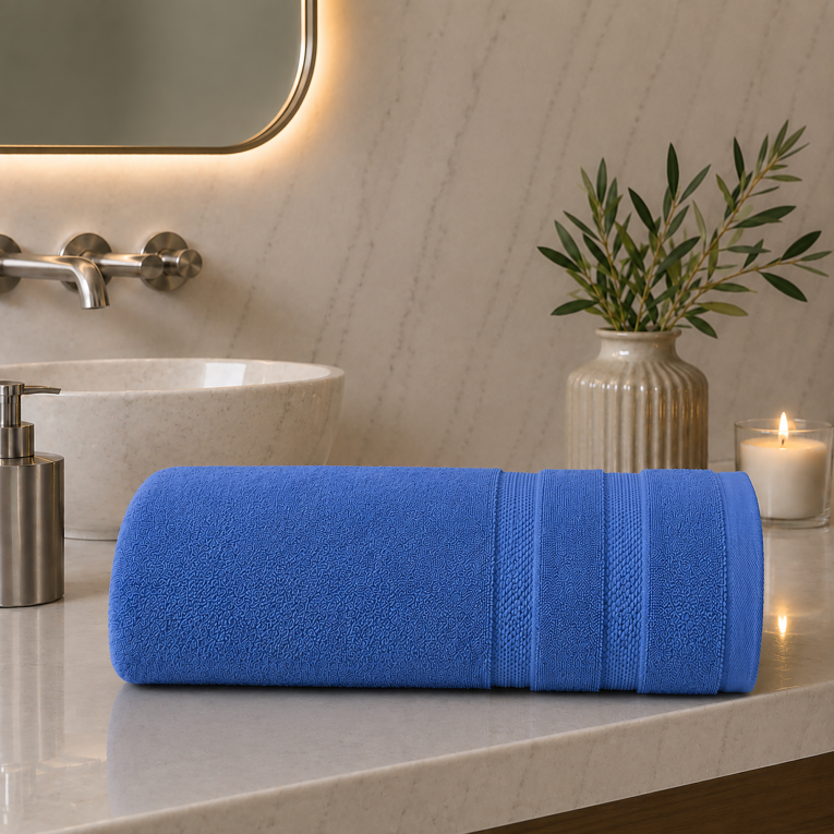 Telo Bagno blu Fiordaliso 100% Cotone Egiziano Pettinato e Mercerizzato, Sfumatura Colore Struttura Fiordaliso - Rovarero Luxury